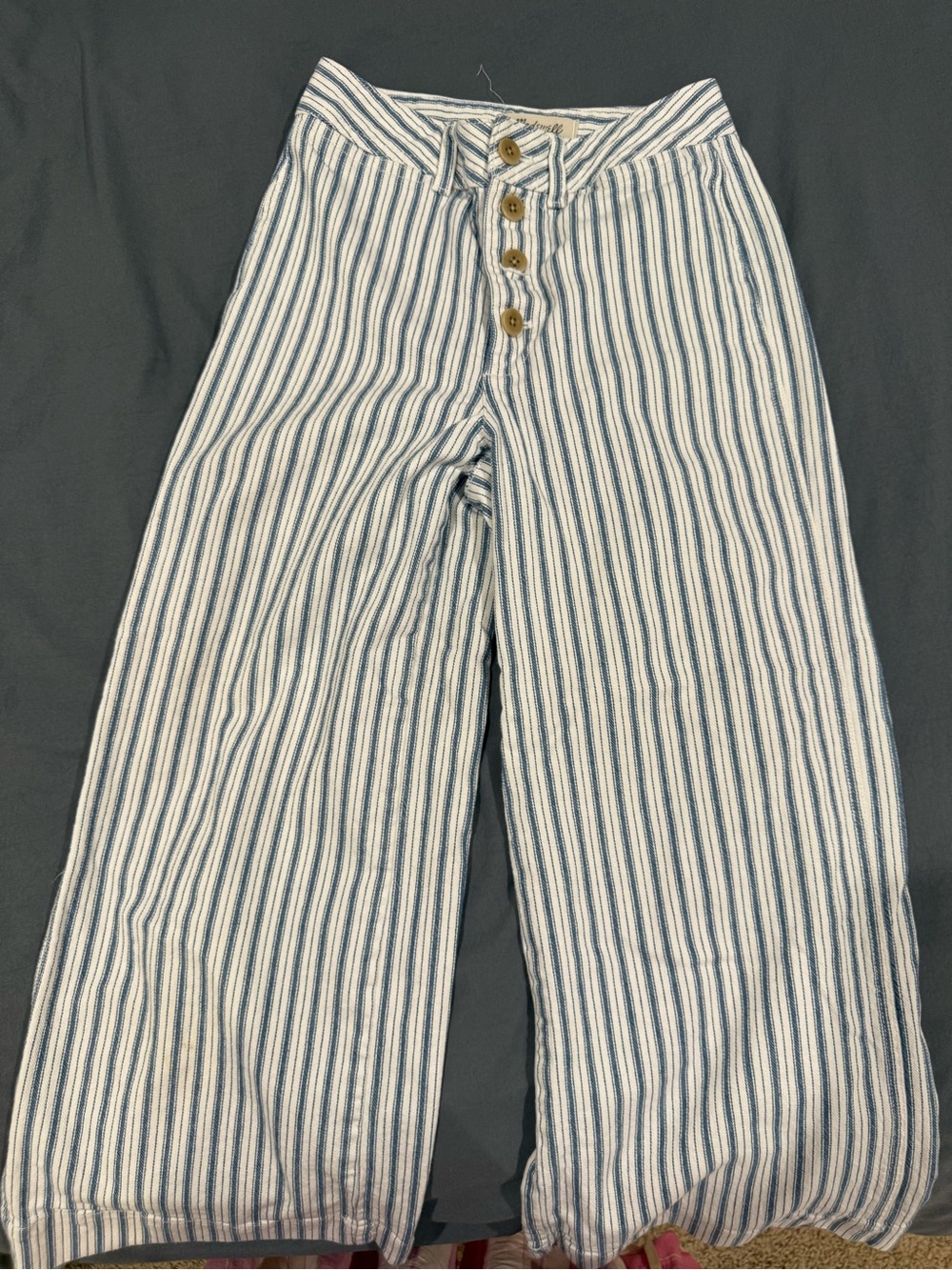 Wide leg striped jeans